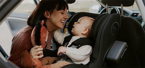 My Junior Kinderwagen Sicherheitsrisiko Winterjacke - Warum Babys in der Babyschale keine Winterjacke tragen dürfen